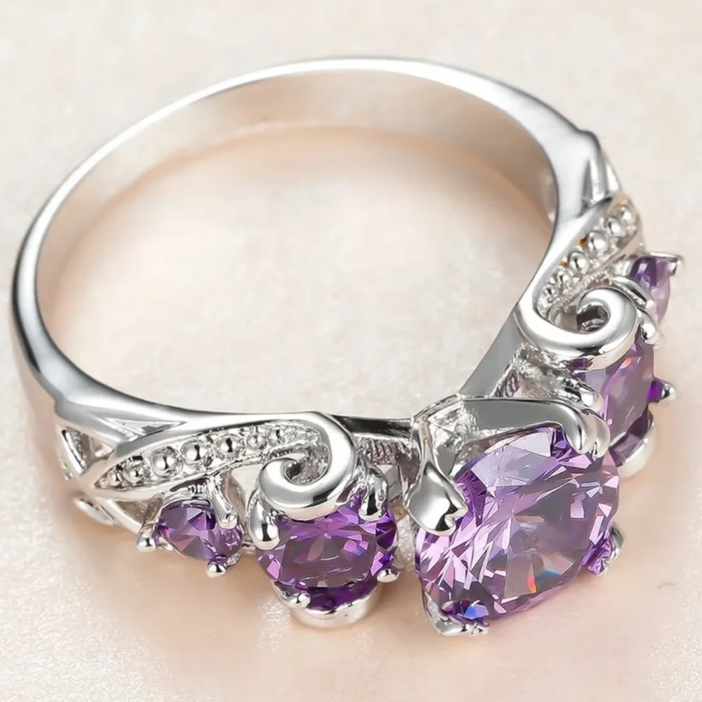 Elegant Purple Amethyst CZ Moissanite Silver Engagement Band Ring - Size 7 or 8